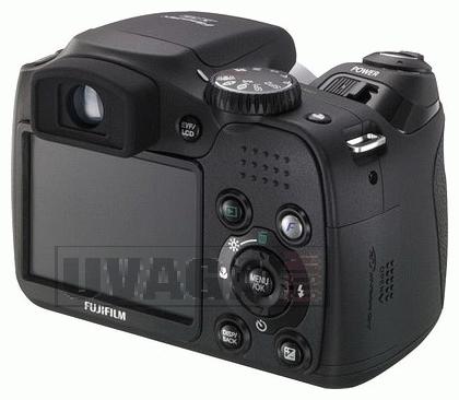   Fujifilm FinePix S5700