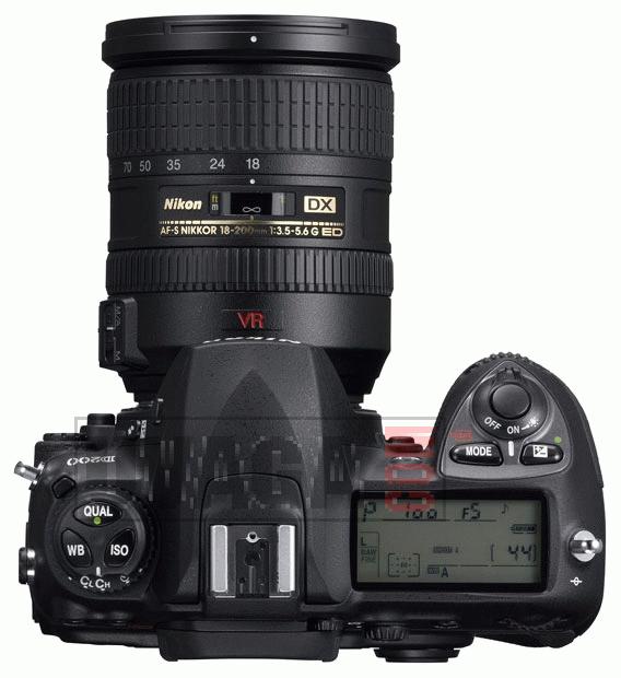   Nikon D200 Body